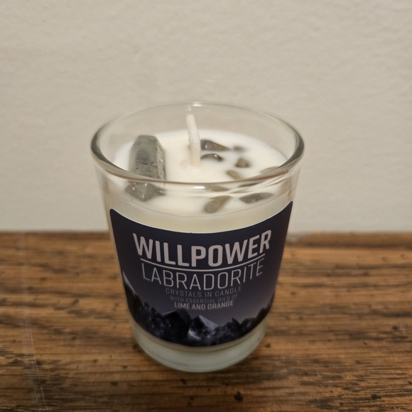 Willpower Labradorite Candle - Picture 2 of 2
